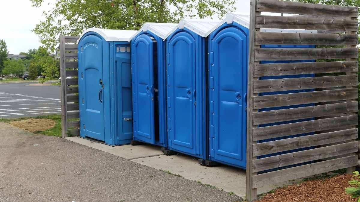 Porta Potty Rental Pros - Quality Portable Restroom Services in United, PA, 15689